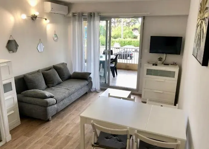 Studio Port D\'Hyeres
